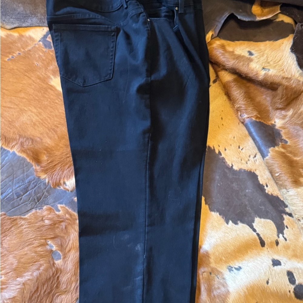 Charter Club Black Slim Jeans with Structured Fit